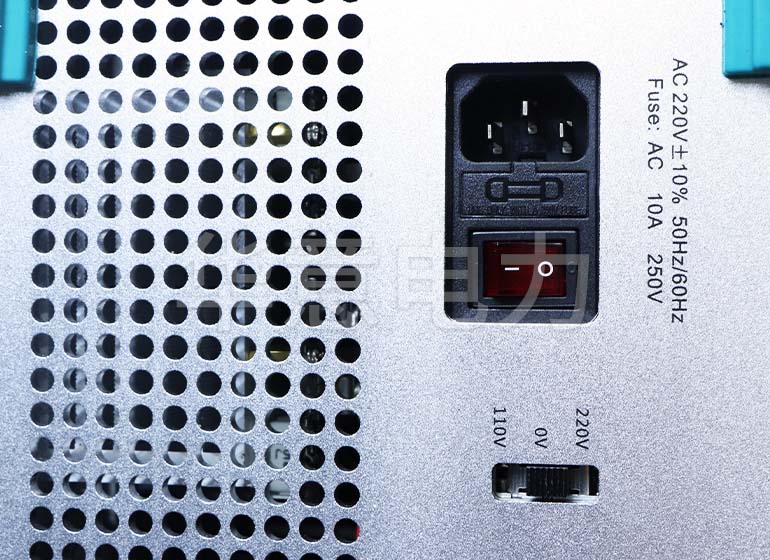 HY702 微机继电保护测试仪（单片机版）电源插口
